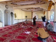 Atentado con bomba en mezquita de Kabul deja 12 muertos