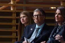 Bill Gates aparece en el Instagram de su hija Jennifer antes de la primera audiencia de divorcio