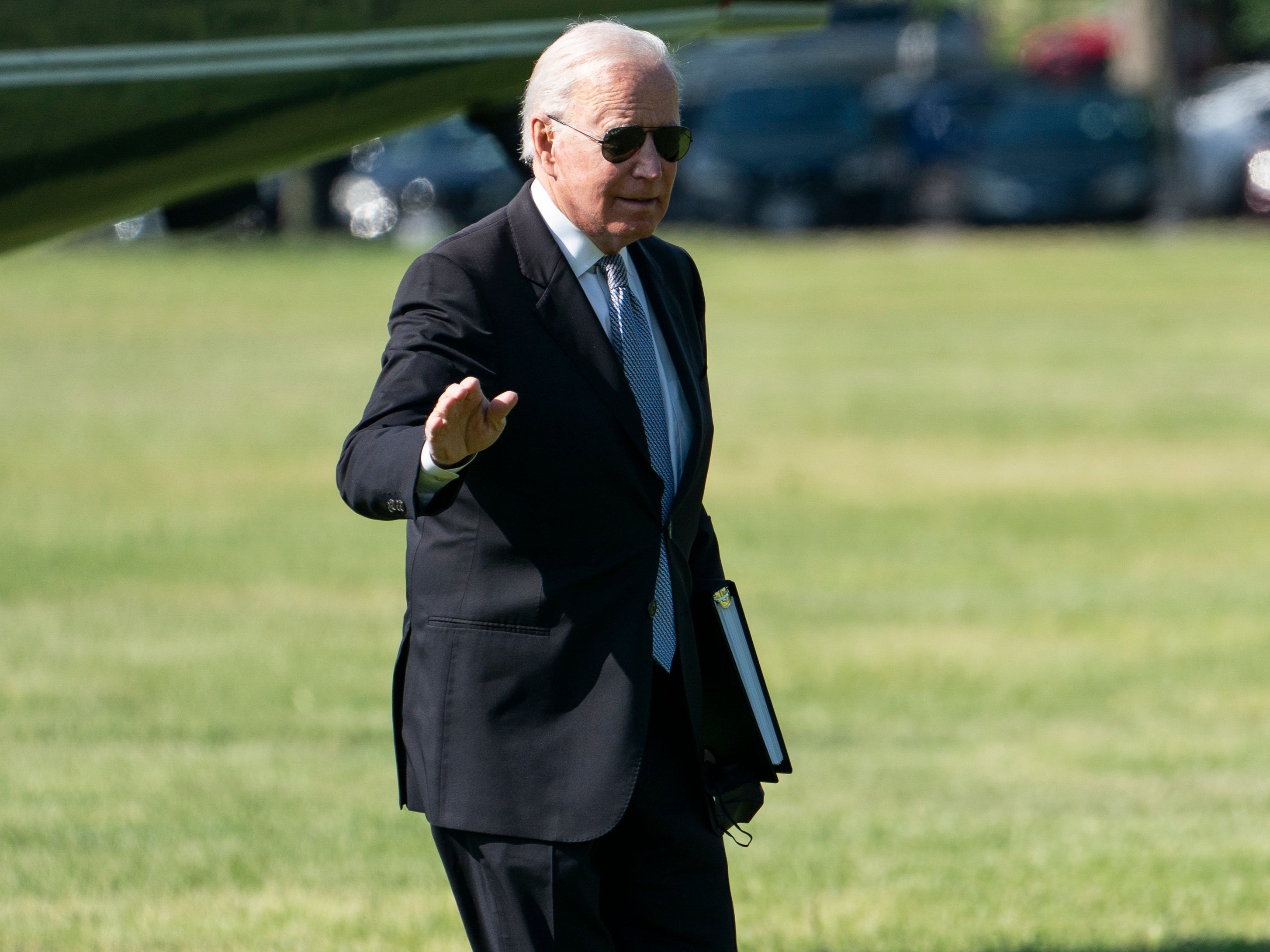 Descubren reporteros de Buzzfeed cuentas de los Biden en Venmo, una aplicación de envíos de dinero
