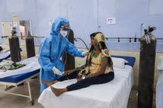 India bate un nuevo récord diario de decesos por coronavirus