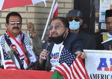 Árabes estadounidenses protestan contra Biden durante su visita a Michigan, por el apoyo de Estados Unidos a Israel