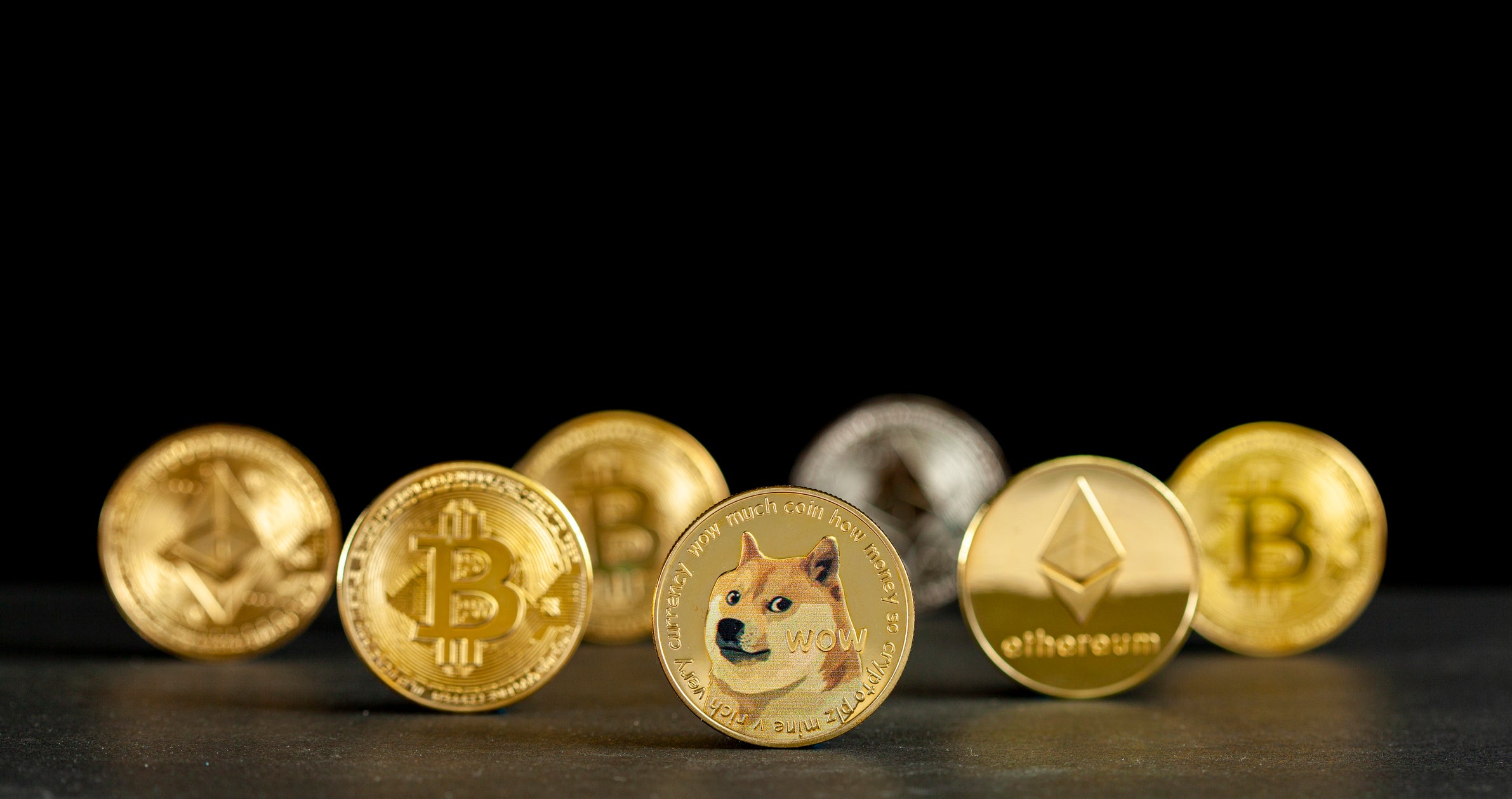 Elon Musk promete lealtad al Dogecoin y hace que el valor se dispare un 15% en la última reorganización de las criptomonedas