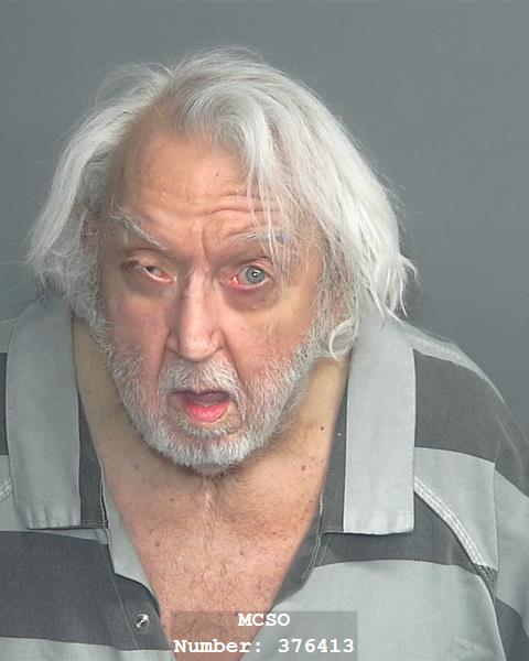 Detienen a uno en caso de asesinato sin resolver de hace décadas en Texas, en el que un famoso asesino en serie había confesado falsamente