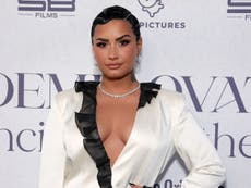 Demi Lovato alerta sobre comentarios “dañinos” sobre la pérdida de peso tras sufrir un trastorno alimenticio