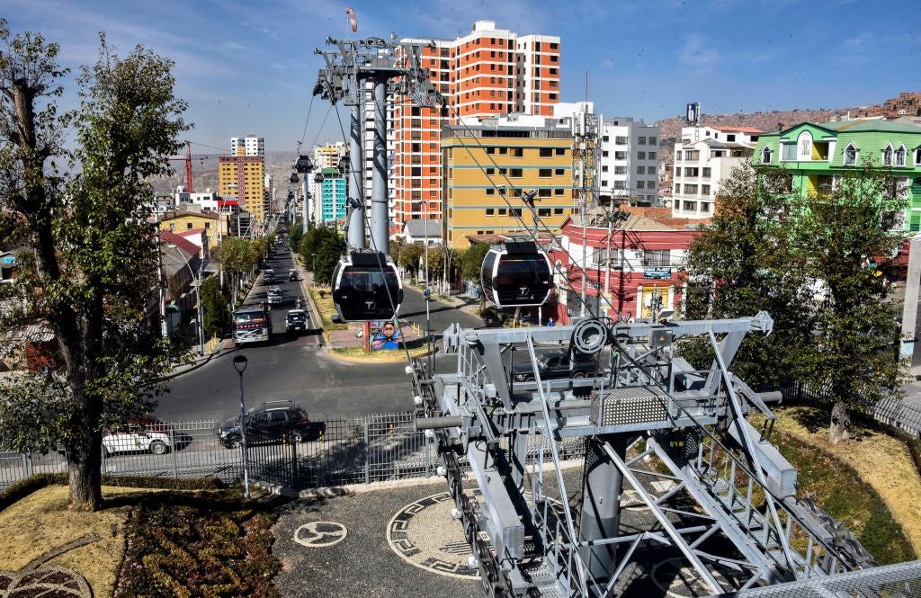 COVID: Ciudades importantes de Bolivia ingresan en confinamiento por aumento de casos