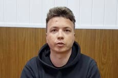 Biden exige la liberación de un periodista bielorruso tras un arresto “vergonzoso”