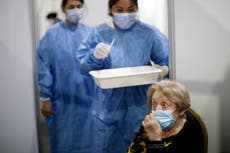 Argentina: llegan 843.000 dosis de Astrazeneca