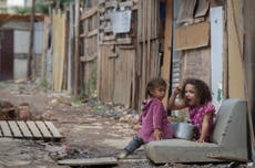 Suspenden generosos alivios, se dispara la pobreza en Brasil