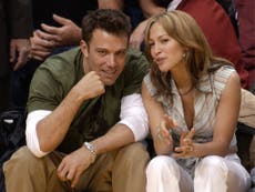 Ben Affleck parece estar usando el mismo reloj que Jennifer Lopez le regaló en 2002