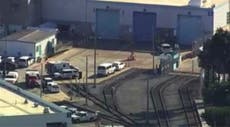 Varios muertos en tiroteo en centro de trenes en California