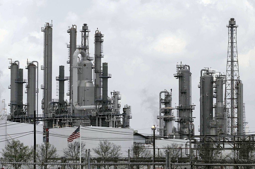 Director de Pemex critica reforma energética de 2014: “Nos hizo dependientes de importaciones de combustible”