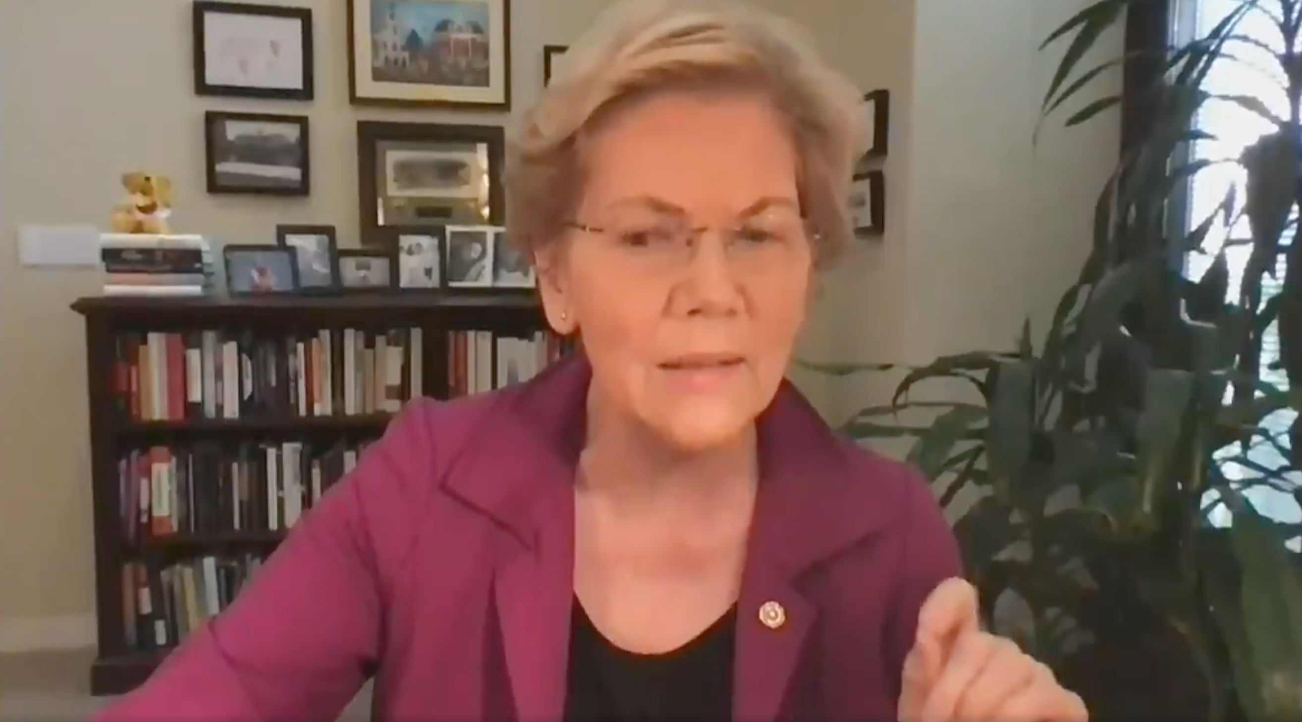 Elizabeth Warren llama a las criptomonedas el nuevo lejano oeste