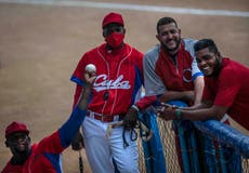 Cuba confirma deserción de pelotero tras arribo a EEUU