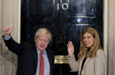 Boris Johnson y su prometida se casan en un acto privado