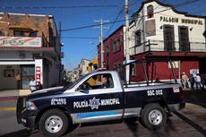 Cárteles en México andan cazando policías hasta en sus casas