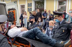 Activista bielorruso intenta suicidarse en tribunal