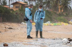 Hallan caja de datos de buque incendiado en Sri Lanka