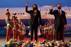 Harris en Guatemala, encara problemas que causan migración