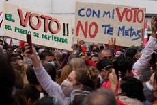 Bolsa de Valores de Perú se desploma ante incertidumbre por elecciones presidenciales