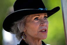 Jane Fonda critica a Biden por no ser lo suficientemente “audaz ni rápido” sobre la crisis climática