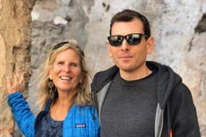 Un hijo narra el descenso de su madre al mundo de QAnon en nuevo cortometraje