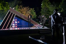 Los CMT Music Awards anuncian su apoyo al control de armas y los fanáticos enfurecen