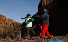 Bolivia: niña boxeadora desafía al COVID en pos de su sueño