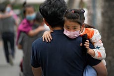China podría comenzar a vacunar a niños contra el COVID-19