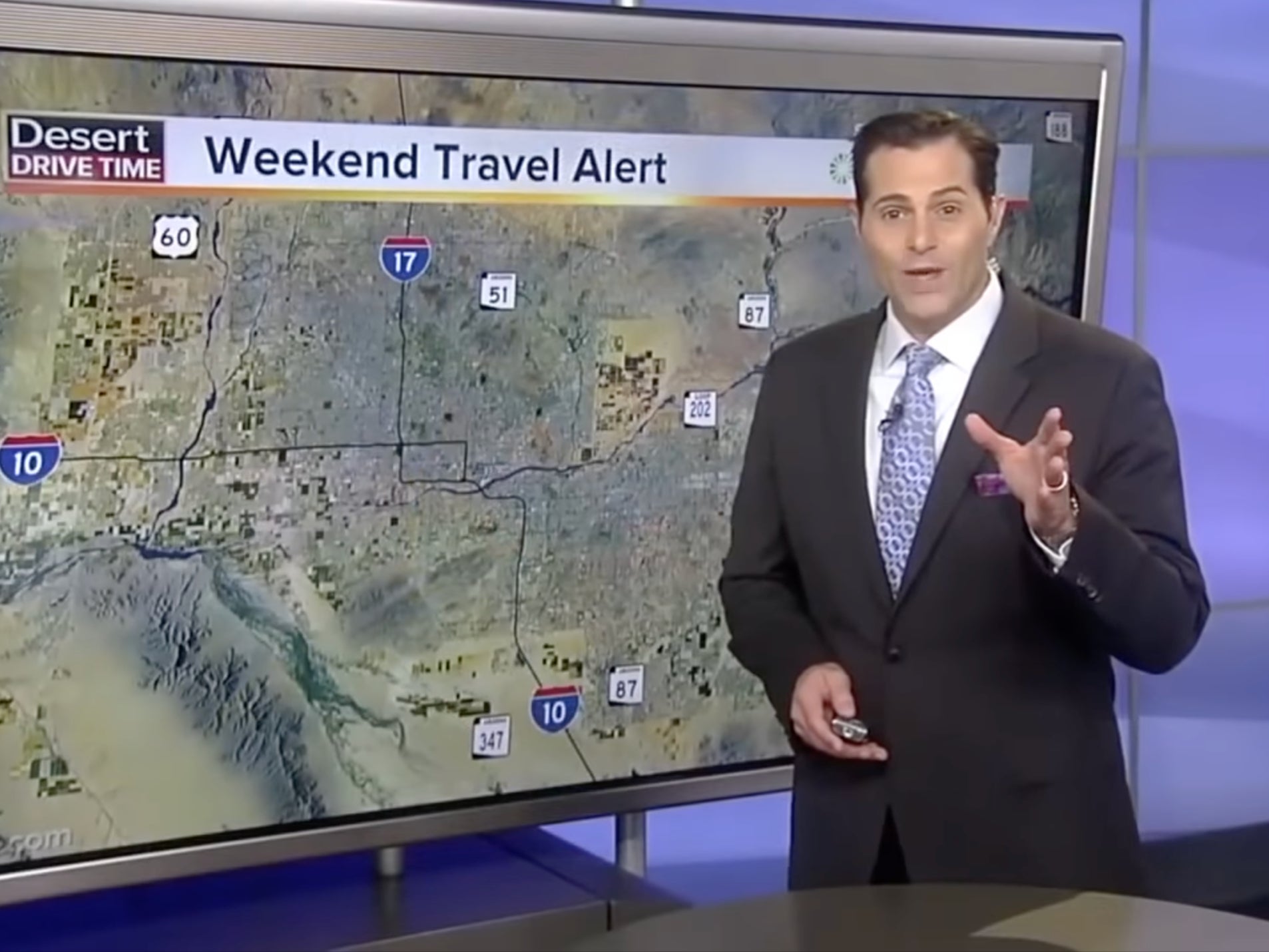 Muere reportero que reveló reunión entre Bill Clinton y Loretta Lynch, se presume suicidio