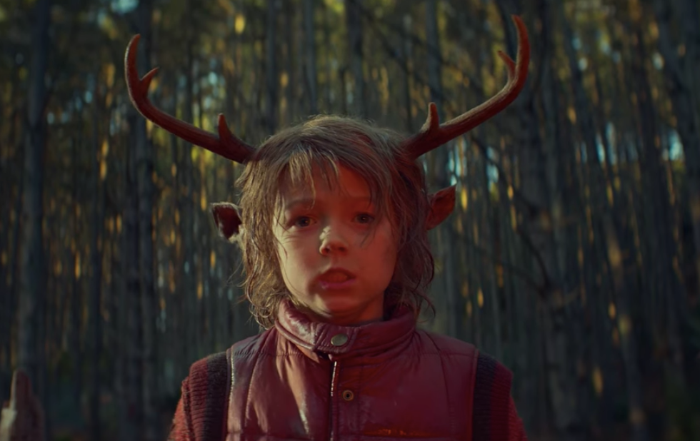 Espectadores de ‘Sweet Tooth’ aclaman éxito en Netflix como una “sorpresa agradable”