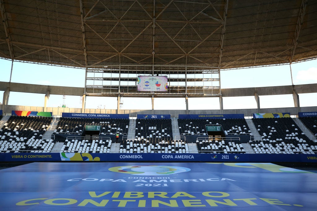Copa América recuerda a Maradona con emotivo y espectacular homenaje