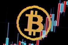 Caída del Bitcoin: empresa compra 500 mdd en criptomonedas a medida que el mercado colapsa