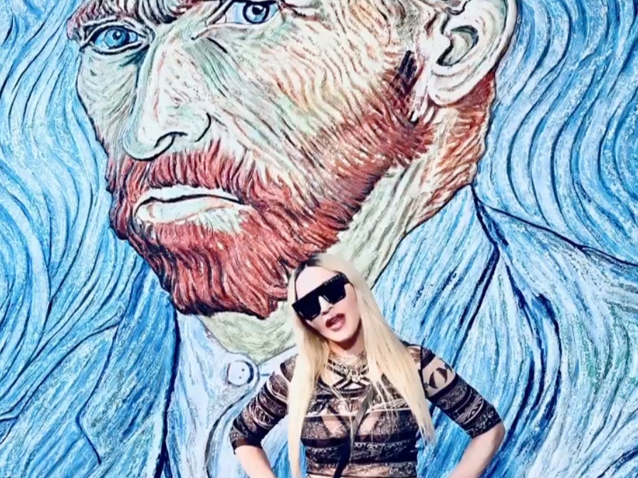 <p>“Es increíble entrar en el mundo de Van Gogh y sumergirnos en la magia de su Arte. ¡¡Tan inspirador!!” fue parte del mensaje con el cual Madonna acompañó un video en su cuenta de Instagram.</p>