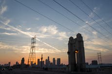 Cómo el calor extremo está afectando la red eléctrica de California