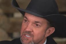 Hombre acusado en disturbios en el Capitolio expone a CNN extravagante teoría de conspiración