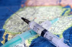 México y Estados Unidos extienden un mes más las restricciones por COVID-19 en la frontera