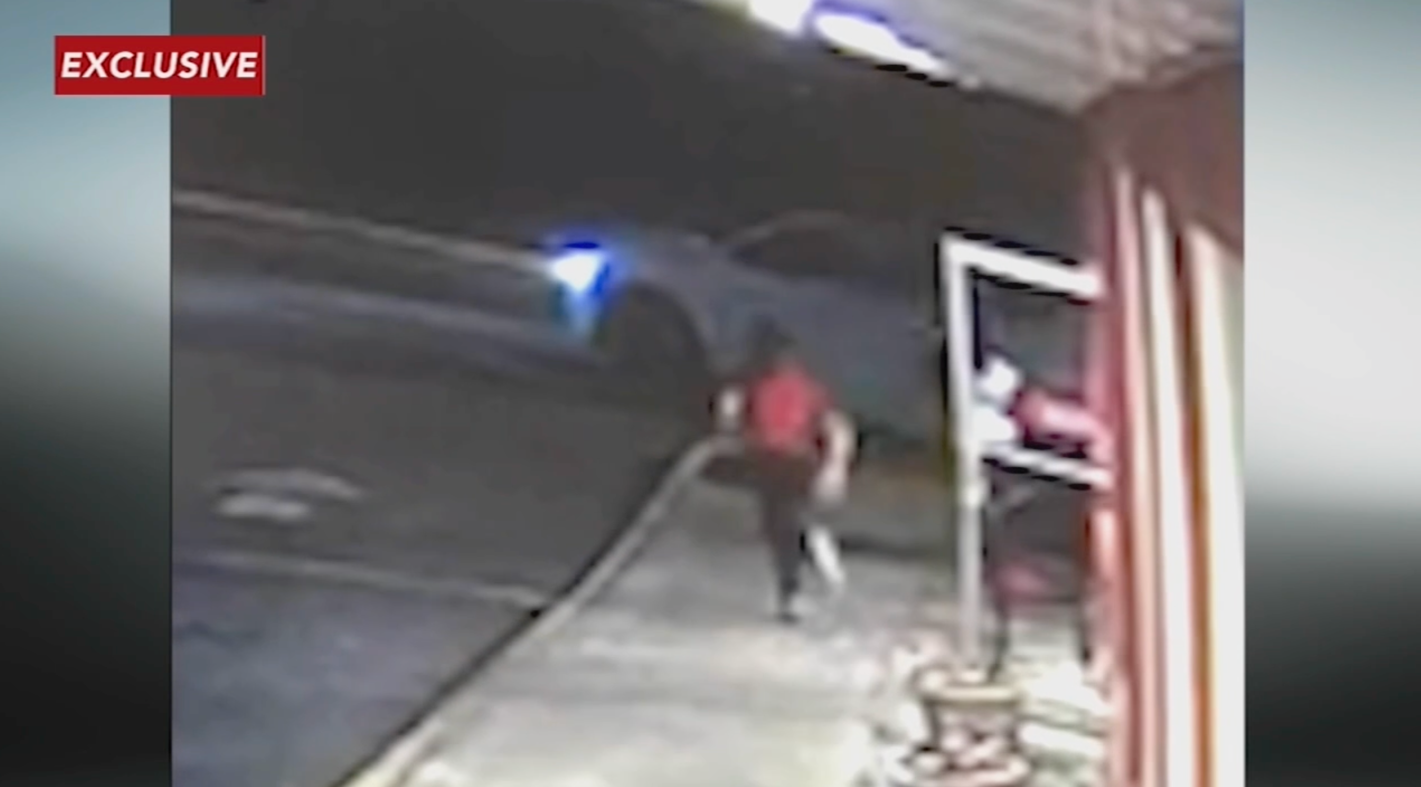 Toman como rehén y agreden a camarera que persiguió a grupo que se fue sin pagar de restaurante