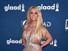 Britney Spears dice que su padre “debería estar en la cárcel” en comparecencia ante el tribunal