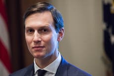 Jared Kushner “explota” por la demora en el envío de cubrebocas, según un informe
