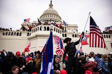 Asesores de Trump consideraron intentar culpar a Antifa por los disturbios en el Capitolio