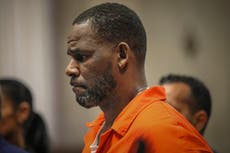 R. Kelly en cárcel de NY previo a juicio por tráfico sexual