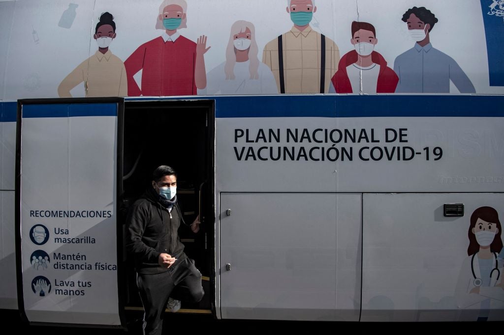 <p>En esta primera fase se vacunarán a los jóvenes entre 12 y 17 años de edad</p>