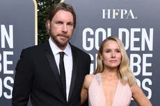 Kristen Bell y Dax Shepard usan la terapia para “hablar mierda” el uno del otro: “Ha sido genial”