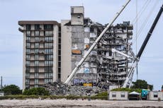 Estafadores se aprovechan del colapso de condominios en Miami