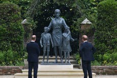 Princesa Diana: William y Harry se reúnen en el Palacio de Kensington para develar estatua de su madre