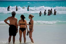 Estados Unidos emite alerta sobre viajes a varias partes de México por el covid y el crimen