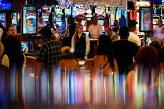 Las Vegas se recupera, pero el virus también va al alza