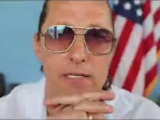 Matthew McConaughey dice que EE.UU. está “atravesando la pubertad” en su discurso del Día de la Independencia