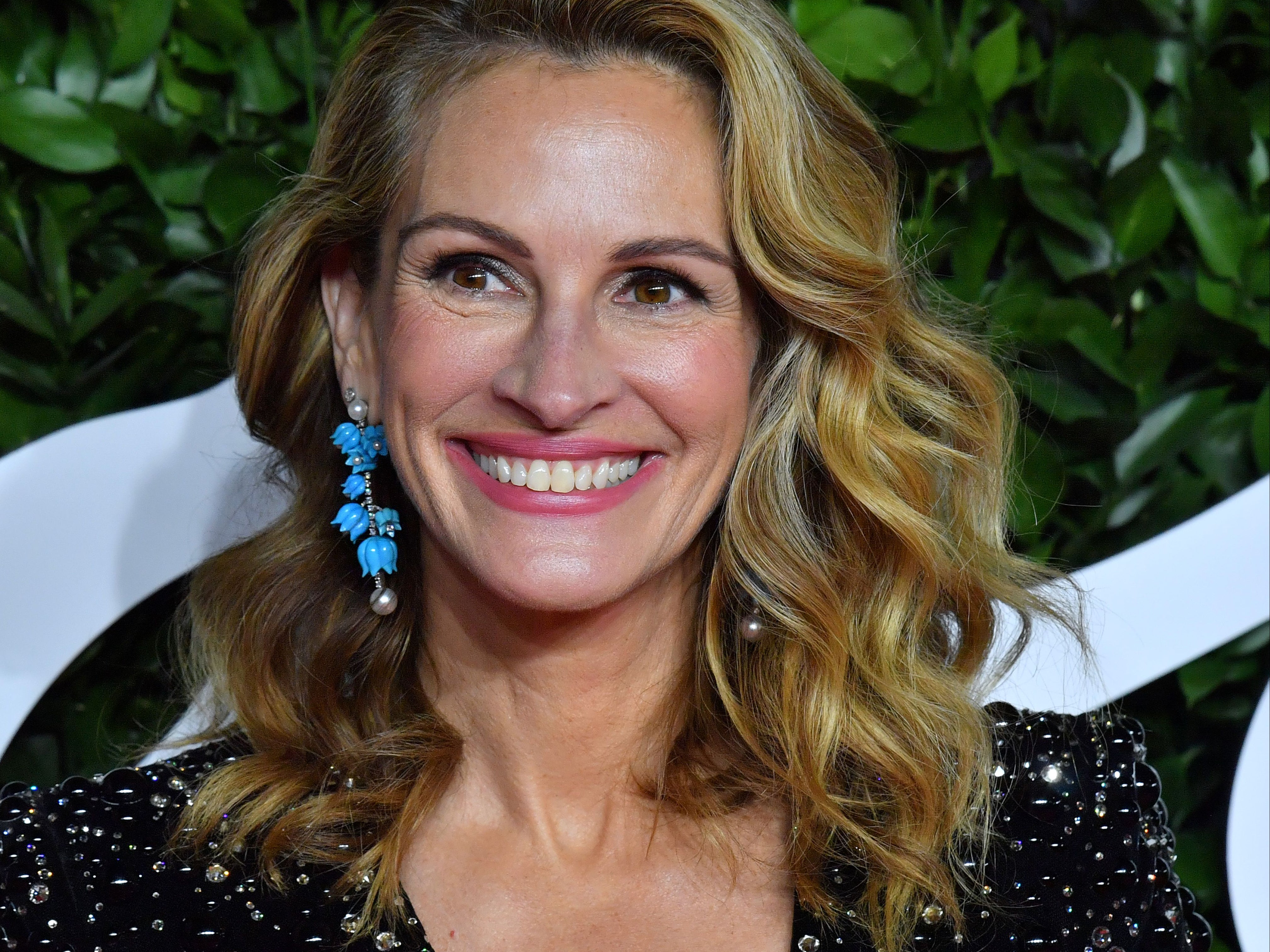 Julia Roberts celebra el cumpleaños 17 de sus gemelos con una foto: “Los años más dulces de la vida”