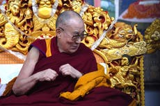 Dalai Lama dice tener un rostro “guapo a pesar de mi vejez” en el mensaje de video que marca su cumpleaños 86